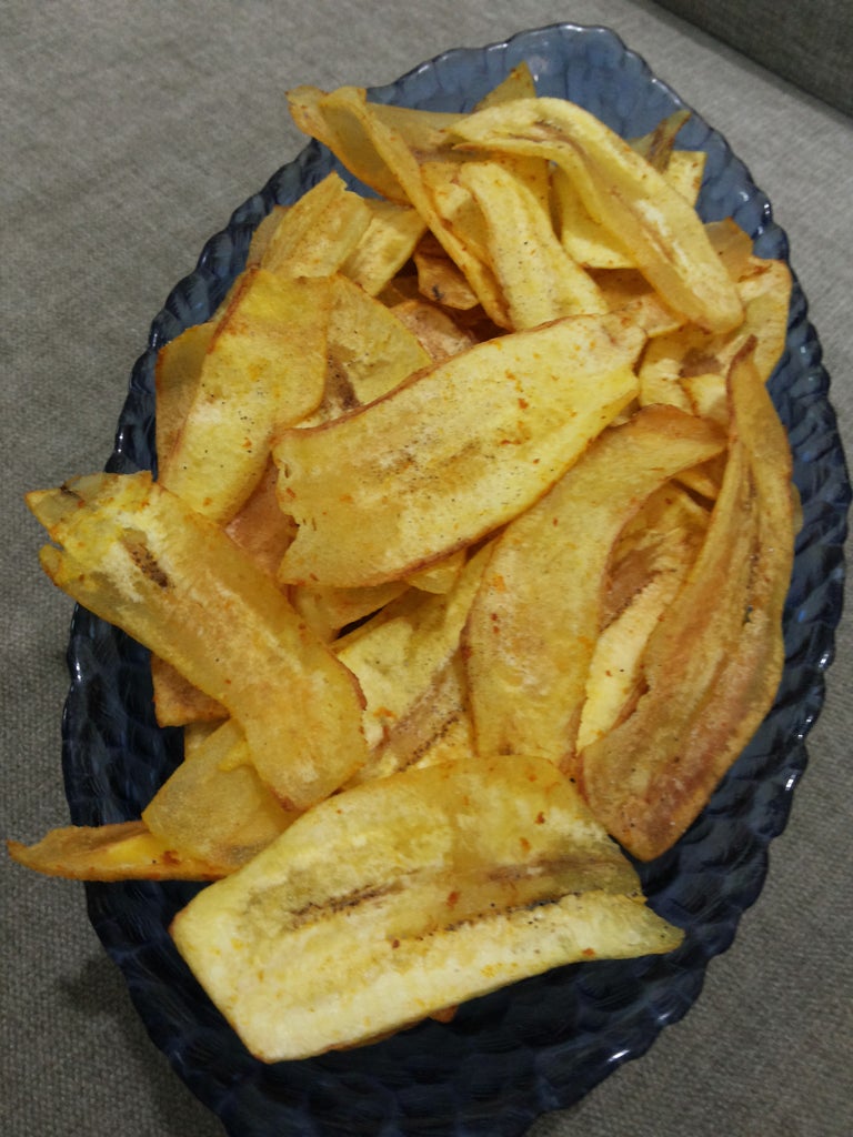 Соленые банановые чипсы